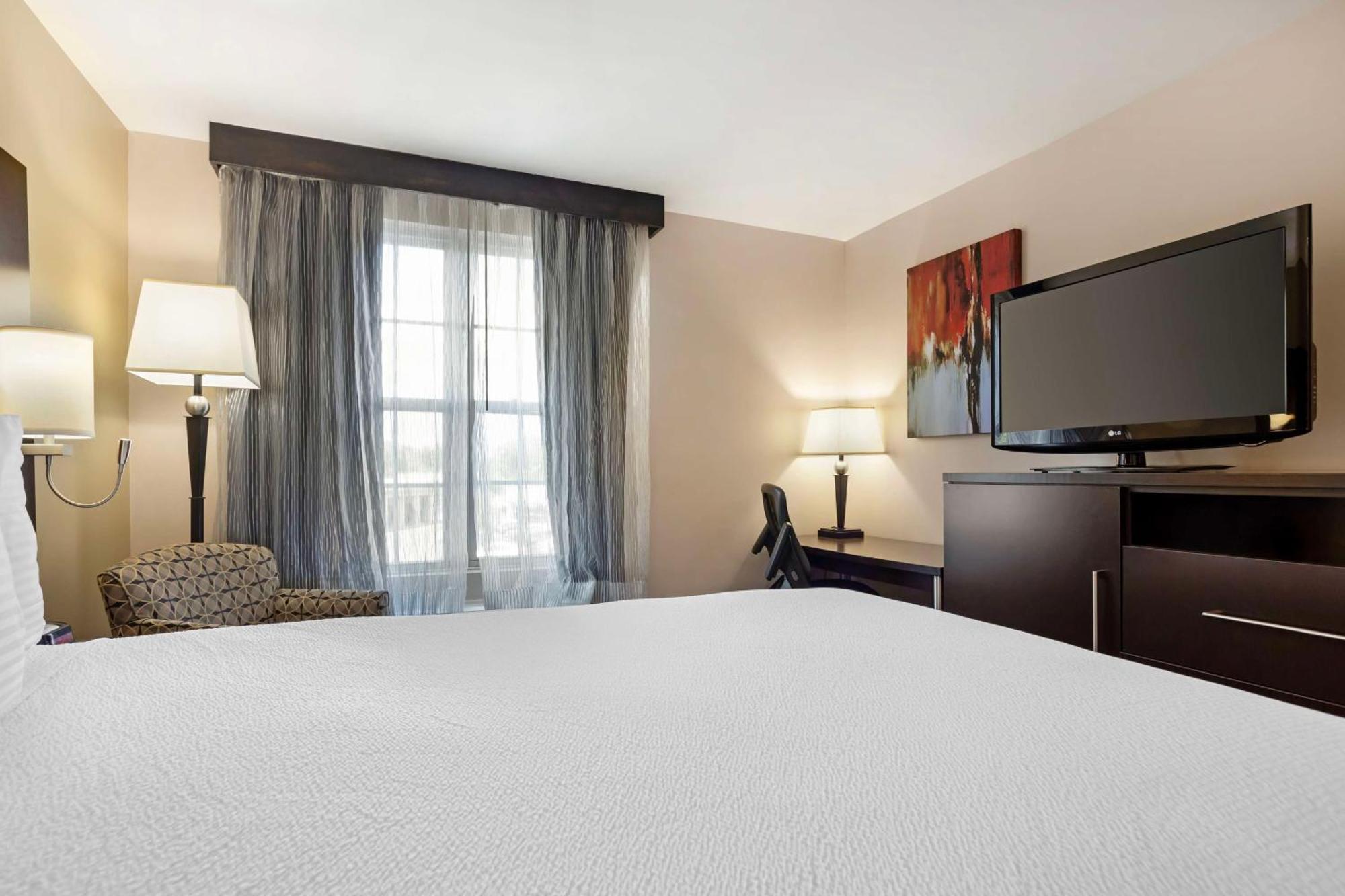 Best Western Plus Fairfield Hotel Esterno foto