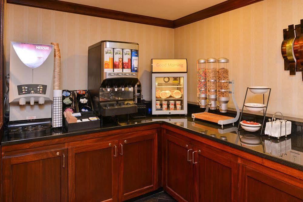 Best Western Plus Fairfield Hotel Esterno foto